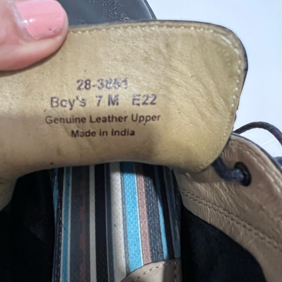 Johnston & Murphy Big Boys McGuffey Chukka Leather Boots 7 - Picture 8 of 9